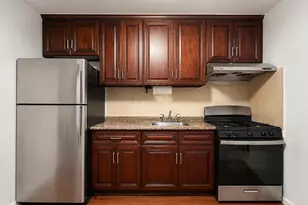 53-08 90th St, Elmhurst, NY 11373 - Photo 9