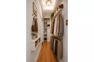 10 Mitchell Pl, New York City, NY 10017 - Photo 5