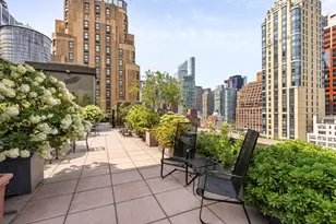 10 Mitchell Pl, New York City, NY 10017 - Photo 9