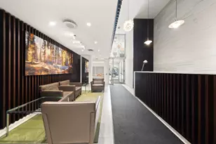 222 W 14th St, New York City, NY 10011 - Photo 11
