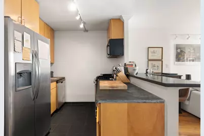 222 W 14th Street #11F, New York City, NY 10011 - Photo 5