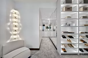 111 W 57th St, New York City, NY 10019 - Photo 21