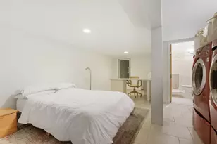 10 Roosevelt Pl, New York City, NY 11233 - Photo 11