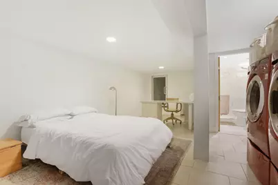 10 Roosevelt Place, New York City, NY 11233 - Photo 11