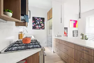 40 Stuyvesant St, New York, NY 10003 - Photo 5