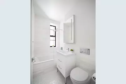 40 Stuyvesant Street #2, New York, NY 10003 - Photo 21