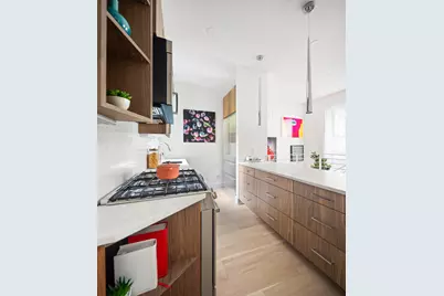 40 Stuyvesant Street #2, New York, NY 10003 - Photo 19