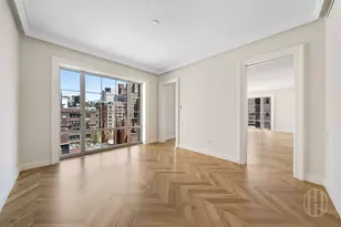 109 E 79th St, New York City, NY 10075 - Photo 9