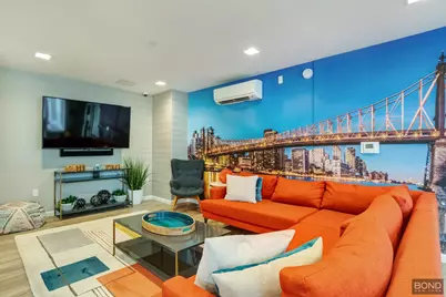 178-02 Hillside Avenue #521, New York City, NY 11432 - Photo 11