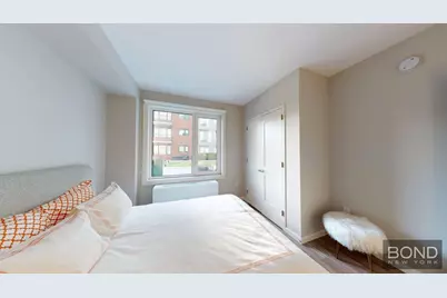 178-02 Hillside Avenue #521, New York City, NY 11432 - Photo 3