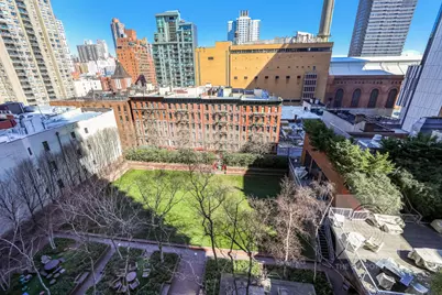 515 E 72nd Street #7P, New York City, NY 10021 - Photo 11