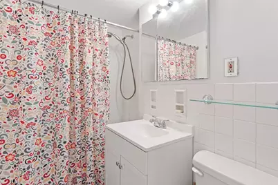 4901 Henry Hudson Parkway W #5N, Bronx, NY 10471 - Photo 9