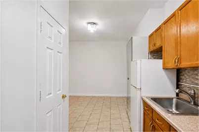 2146 Cortelyou Road #1R, New York City, NY 11226 - Photo 5