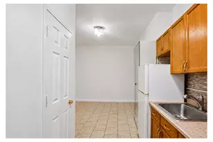 2146 Cortelyou Rd, New York City, NY 11226 - Photo 5