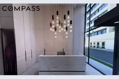 166 E 61st Street #18E, New York, NY 10065 - Photo 9