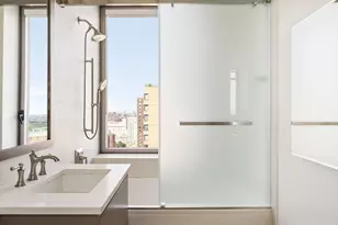 333 E 91st St, New York, NY 10128 - Photo 9