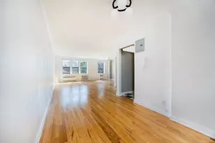 495 E 7th St, New York City, NY 11218 - Photo 5