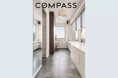 347 W 39th Street #PHNE, New York, NY 10018 - Photo 11