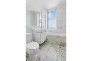 635 W 42nd St, New York City, NY 10036 - Photo 7