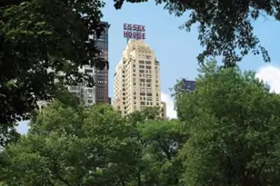 160 Central Park S, New York City, NY 10019 - Photo 13