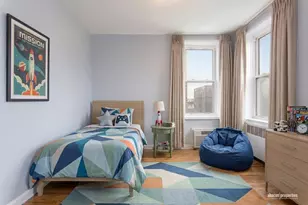 1717 E 18th St, New York City, NY 11229 - Photo 11