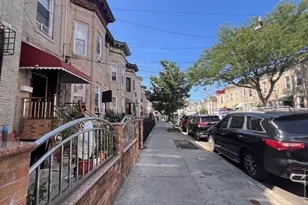 9746 Drew St, Brooklyn, NY 11416 - Photo 15