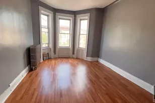 9746 Drew St, Brooklyn, NY 11416 - Photo 5