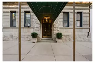 96 Perry St, New York City, NY 10014 - Photo 1