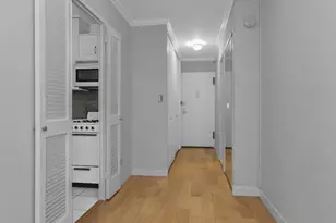 330 E 49th St, New York, NY 10017 - Photo 9