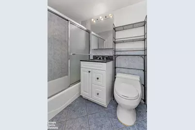 330 E 49th Street #4E, New York, NY 10017 - Photo 5