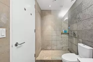 247 W 46th St, New York, NY 10036 - Photo 13
