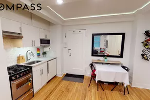 155 E 49th St, New York, NY 10017 - Photo 3