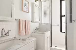 251 W 89th St, New York, NY 10024 - Photo 7