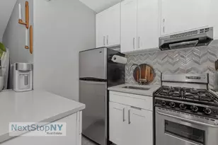 425 E 78th St, New York City, NY 10075 - Photo 3