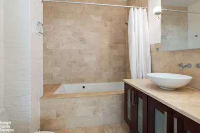 8 Beach Street, New York City, NY 10013 - Photo 11