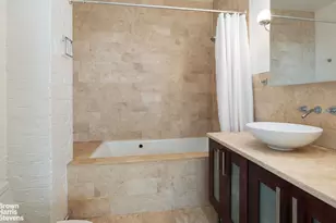 8 Beach St, New York City, NY 10013 - Photo 11