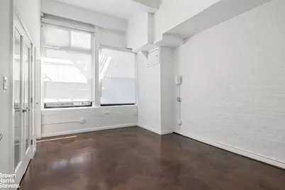8 Beach Street, New York City, NY 10013 - Photo 9