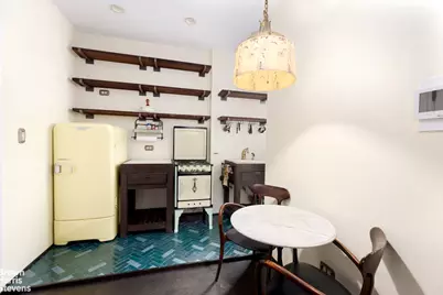 253 W 16th Street #3E, New York, NY 10011 - Photo 5
