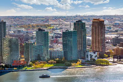 100 United Nations Plaza #PH50B, New York, NY 10017 - Photo 15