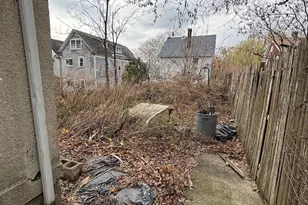 256 Sharpe Ave, New York City, NY 10302 - Photo 21