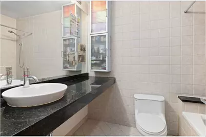 176 Johnson Street #8A, New York City, NY 11201 - Photo 5