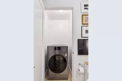 30 West Street #27D, New York City, NY 10004 - Photo 9