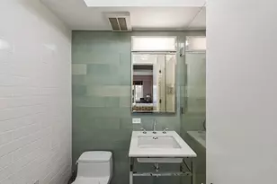 211 E 51st St, New York, NY 10022 - Photo 5