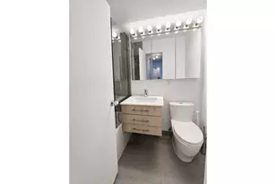 303 W 66th St, New York City, NY 10069 - Photo 11