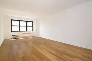 240 E 76th St, New York City, NY 10021 - Photo 3