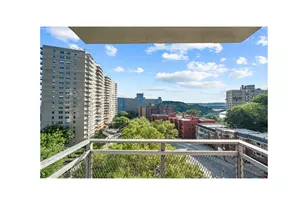 555 Kappock St, New York City, NY 10463 - Photo 13