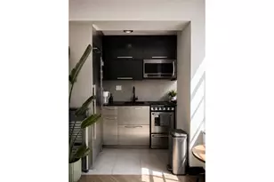 25 Monroe Pl, Brooklyn, NY 11201 - Photo 1