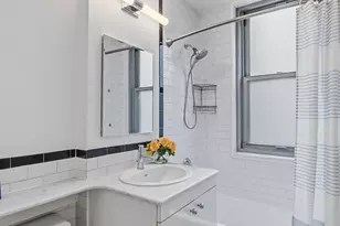 2025 Broadway, New York City, NY 10023 - Photo 7