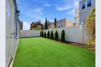 15 Fort Charles Place, New York, NY 10463 - Photo 25