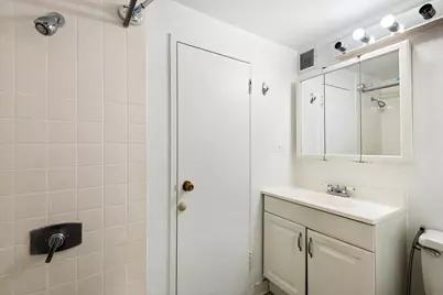 350 E 62nd Street #2T, New York City, NY 10021 - Photo 9